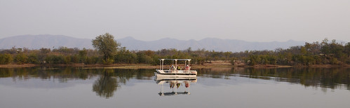 reflection landscape nikon houseboat zimbabwe tender lakekariba d90 zwe nikond90 matusadonanationalpark mashonalandwestprovince