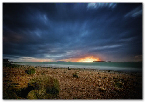 sunset sea beach clouds nikon rocks pebbles shore hurstcastle d80 nd110