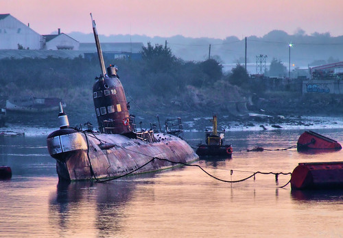 sunrise river dawn class submarine rochester killer hunter russian medway foxtrot b39 u475