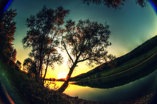 sunset lake de soleil coucher lac fisheye tuesday 8mm hdr peleng f35 facedown belomo hfdt