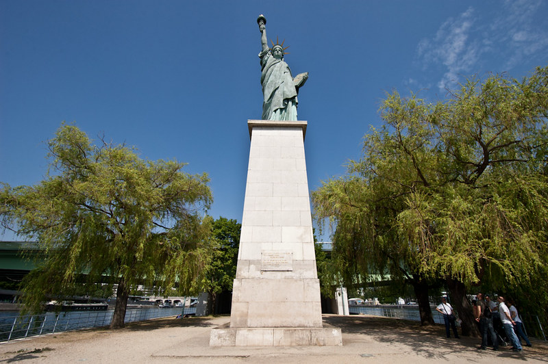 La estatua de la libertad de París