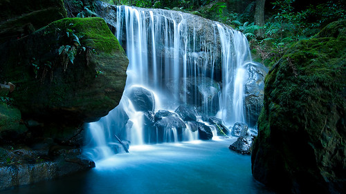 water moss sydney bluemountains boulders newsouthwales waterfalll