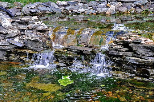 vacation waterfall nikon wwi princeedwardisland dslr veteranspark pei summerside d90 princecountymemorial