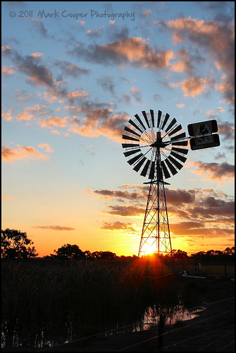 sunset orange windmill silhouette clouds canon australia nsw outback 2711 hay plains efs1022mm 550d t2i hayplains shearoutback eos550d markcooperphotography