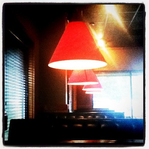 instagramapp square squareformat iphoneography uploaded:by=instagram lomofi foursquare:venue=4b4f53e8f964a5207a0127e3 2011 roanoke virginia va valleyview valleyviewmall mall restaurant lamp catchycolors red interior rubytuesday cameraphone interiors
