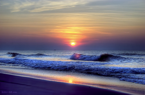 ocean beach sunrise myrtlebeach waves hdr photomatix myrtlebeachsc brycehoover 3clixpix