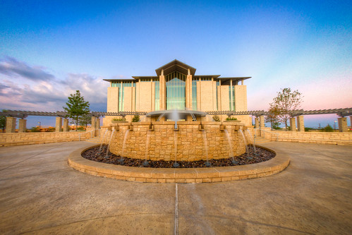 building architecture canon day texas unitedstates clear townhall hdr fairview mckinney lightroom 2011 photomatix tonemapped 7xp tthdr realistichdr 3ev detailsenhancer canoneos7d ©ianaberle sigma8mmf35ex villageatfairview