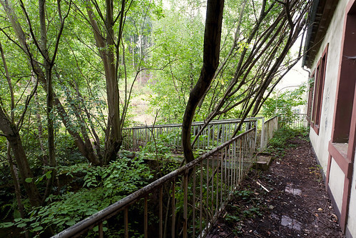 old abandoned church wasted photoshop vintage germany deutschland raw room retro trespass canon5d cloister destroyed kloster trespassing trier urbanexploring föhren urbex leftalone canon1740f4l urbanexplorer fören niksoftwarecolorefex