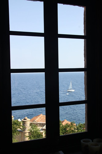 sea window canon barca mare sigma finestra grecia vela monemvasia peloponneso peloponnisos eos50d olétusfotos antonellotommy