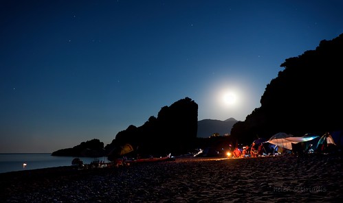 blue red sea summer orange moon seascape black beach silhouette night canon landscape published fullmoon greece moonlight canonefs1022mmf3545usm evia εύβοια canoneos40d hiliadou χιλιαδού