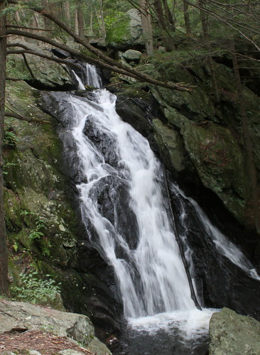 nature water waterfall rocks connecticut newengland buttermilkfalls plymouthct hancockbrook