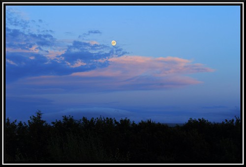 blue trees sunset sky moon clouds canon fun photography scotland purple moonlight 1855mm midlothian penicuik 600d