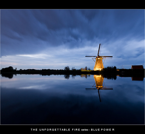 holland zonsondergang nederland wolken lucht kinderdijk landschap molens zuidholland onweer alblasserdam hollandslandschap werelderfgoed blauweuur