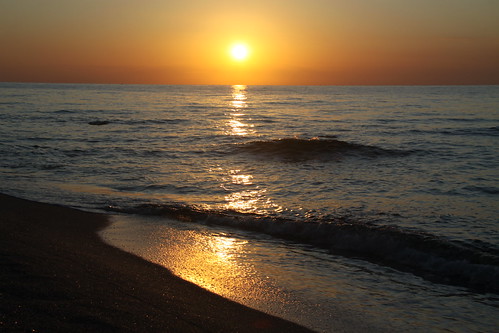 sea italy sunrise canon italia mare alba sigma sole riflessi calabria spiaggia ionio eos50d antonellotommy
