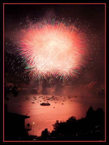 lake lago fireworks sanvito lagodorta omegna festapatronale fuochiartificiali svito cusio spettacolopirotecnico fioridifuoco campionatomondialefuochidiartificio fuochisullago fuochiomegna