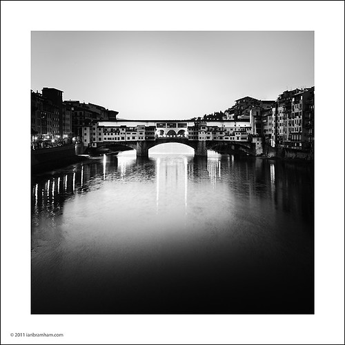 bridge blackandwhite bw italy sunrise square dawn photo nikon bridges tuscany format pontevecchio riverarno d700 ianbramham 1635vr