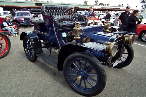 1908 Cadillac Model S runabout
