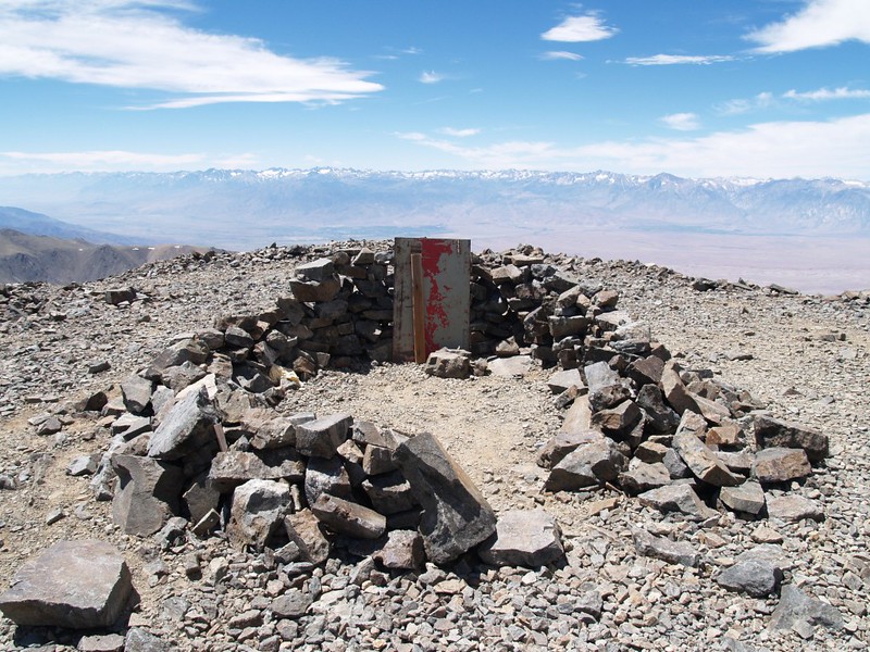 White Mountain Peak summit shelter. The highest wall is to the south. The summit hut is behind me.