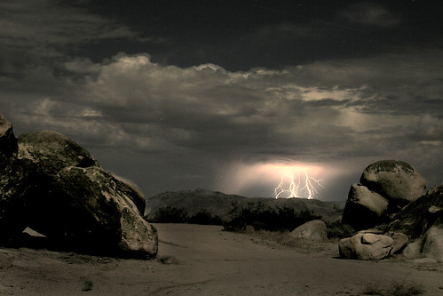 california ca longexposure sky face night landscape rocks desert joshuatree strike lightening