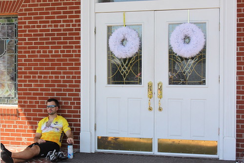door church bicycle canon cycling cyclist ride northcarolina wreath rest newbern ernul bikems t1i