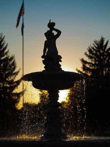old sunset summer portrait color fountain america orleans midwest antique indiana olympus southernindiana northamerica orangecounty e510