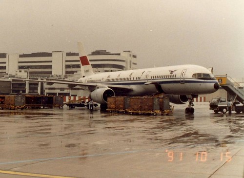 CAAC 757-200 B-2803(cn150)