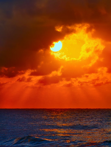 ocean red orange sun seascape sol gulfofmexico yellow clouds sunrise canon waves gulf 7d sunbeam padreisland 70200mmf4
