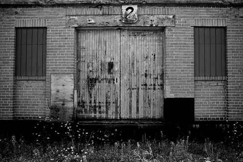 camera flowers windows 2 bw white ontario canada black building brick art mill grass sign lens geotagged photography grey photo interesting mac aperture nikon long peeling paint flickr cornwall doors zoom decay south gray cement wb images lynn h getty nikkor mills armstrong stormont vr licence afs request dx sault attribution ingleside 2011 ifed 18200mm f3556 noderivs vrii cottom d7000 lynnharmstrong