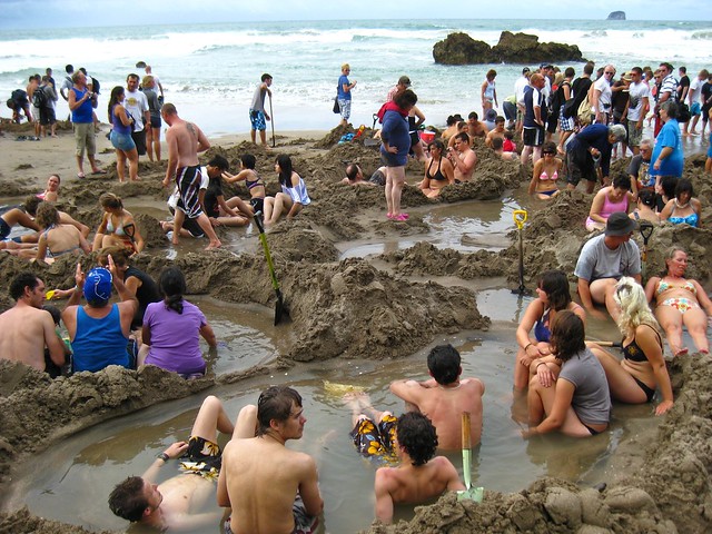 New Zealand: Hot Water Beach