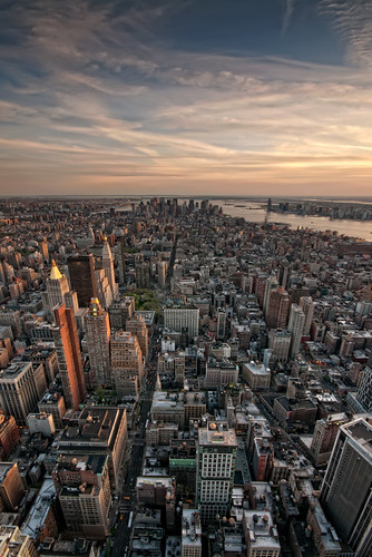 newyork dusk manhattan midtown empirestatebuilding empirestate sigma1020mm nikond300 colourefex northshieldscameraclub