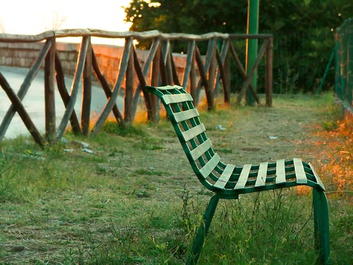 sunset grass bench waiting tramonto lawn erba prato attesa panchina