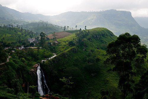 trip travel mountain landscape waterfall scenery tour tea greenery srilanka teatrails devonfalls teacastlestclair