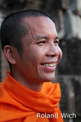 sunset point cambodge cambodia kambodscha monk monks siem reap thom angkor wat phnom bakheng