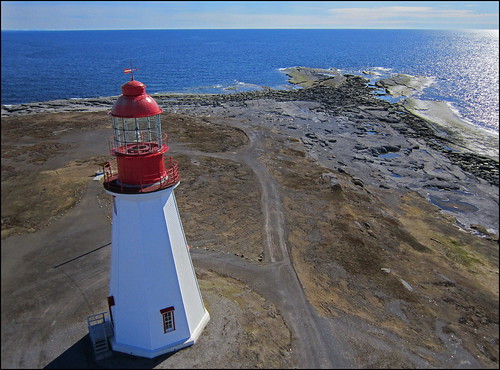 ocean lighthouse kap pointriche pointrichelighthouse westernnewoundland
