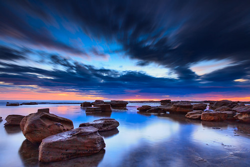 seascape water clouds sunrise rocks sydney australia nsw illawarra coalcliff