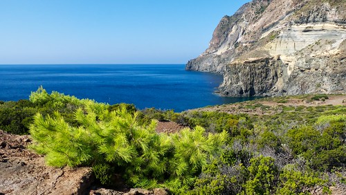 leica sea seascape color beach nature island outdoor sicily 1001nights montagna spiaggia sicilia paesaggio pantelleria isola 1001nightsmagiccity