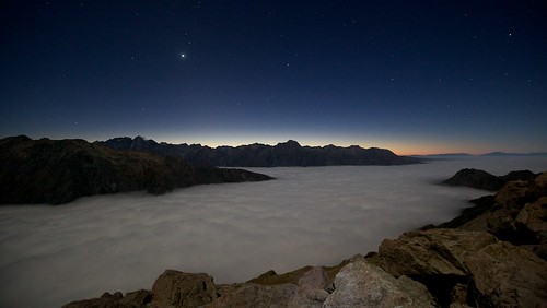 newzealand cloud mountains night landscape sunrisesunset mtcooknationalpark teararoa thelongpathway