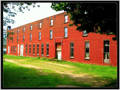 county new york original windows red ny building brick abandoned apple up architecture 1 office factory imac state head juice no style location structure historic warehouse western register westfield grape welch registry boarded apps 1897 ipad nrhp photogene onasill chauguagua
