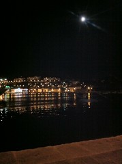 kikötő by night