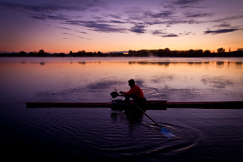 reflection water sunrise washington kayak columbiariver richland tricities