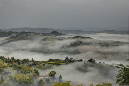 autumn tree fall fog clouds landscape poetry italia hills hdr carducci romagna bertinoro tonemapped photomatrix 3exp