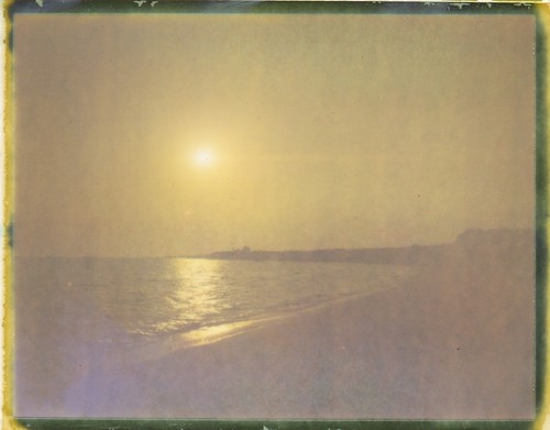 camera sunset film oneaday analog vintage polaroid tramonto mare scan glossy pack automatic photoaday land instant positive expired spiaggia 103 folding pictureaday packfilm peelapart type100 project365 istantanea sooc 125i flickrsicilia