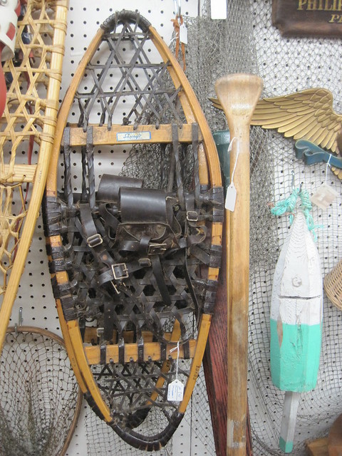 Elbow snowshoes