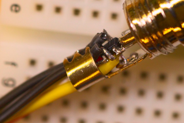Noiseplug detail