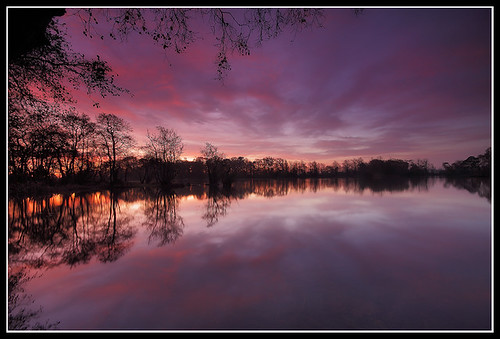 longexposure lake reflection tree sunrise dawn northumberland bolam