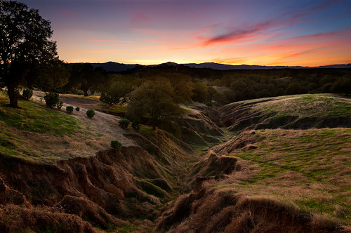 sunset erosion ravine rollinghills oaktrees