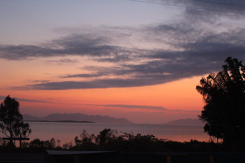 sunrise bowen queensland gloucesterisland tanetahi