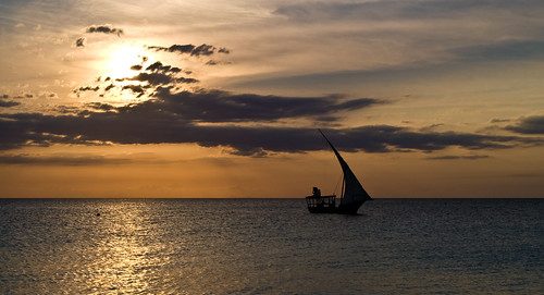tanzania meer sonnenuntergang zanzibar schiff dhow ort nungwi ereignis tza gemmadellest bildart bildinhalt kenyazanzibar2007